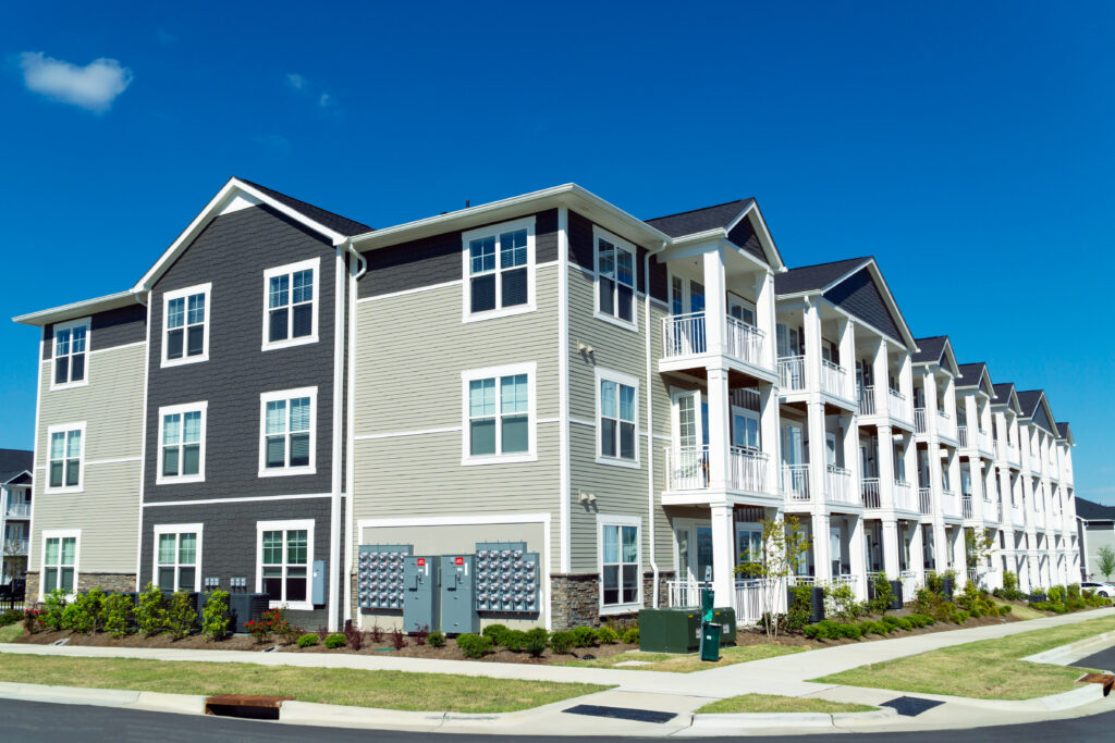 typical,suburban,apartment,building,for,rent